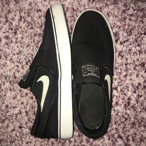 Nike janoskis